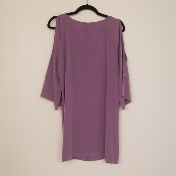Cold Shoulder Tunic - Picture 4 of 4
